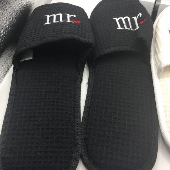 Mr & Mrs Slippers - Picture 4 of 6